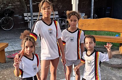 Gottesdienst und Grillfete